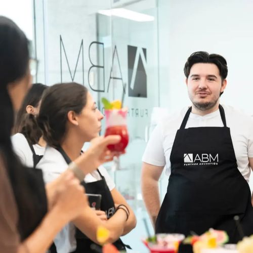 Diploma of Hospitality Management