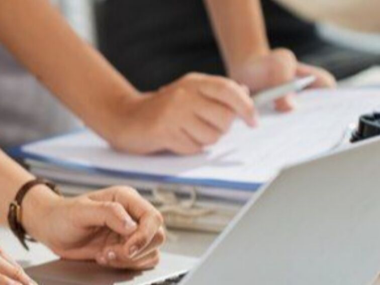 Crea tu mejor CV para buscar trabajo en Canadá